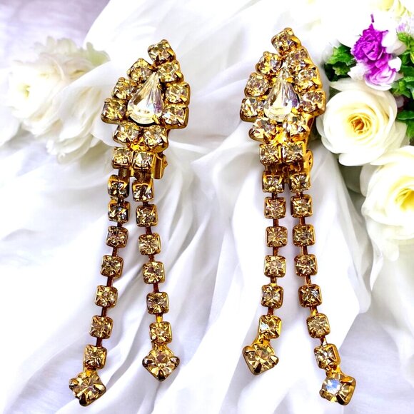 Vintage Earrings Gold-tone Crystal Rhinestones Dangle Drop Prong Set Clip-On - Picture 4 of 11